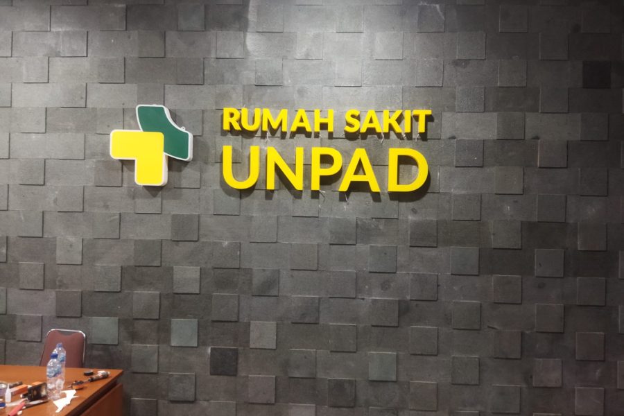 Setup full RS UNPAD Bandung 3d Letter by Boothspace ID